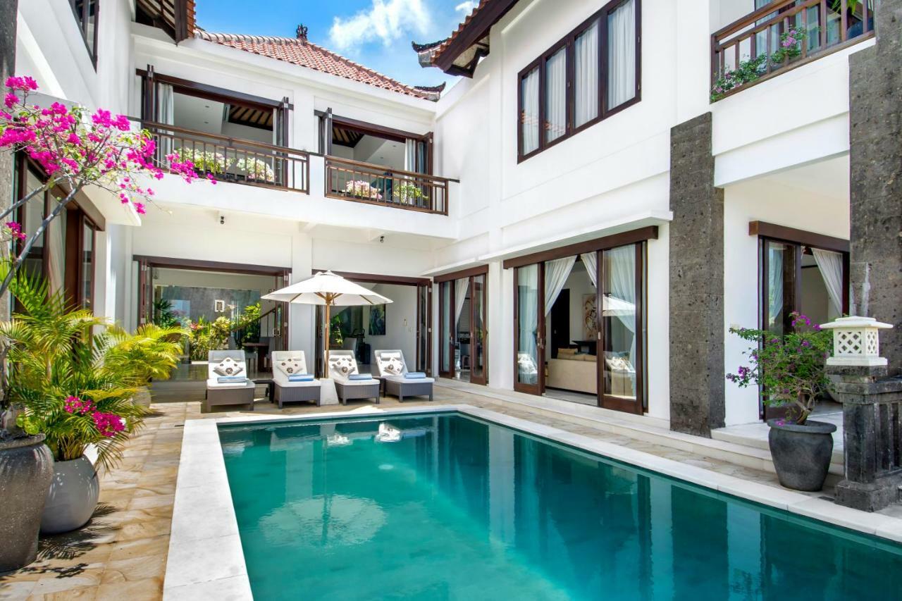 Villa Amanie - Private Villa With Infinity Pool, Stunning Views And Cook ジンバラン エクステリア 写真